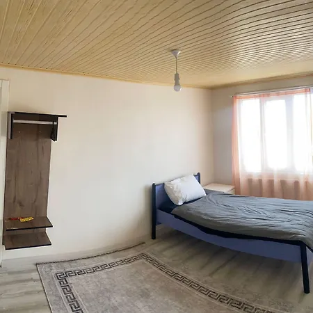 Hostel Airport Forest