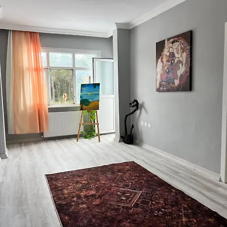 Airport Forest Hostel Arnavutkoy